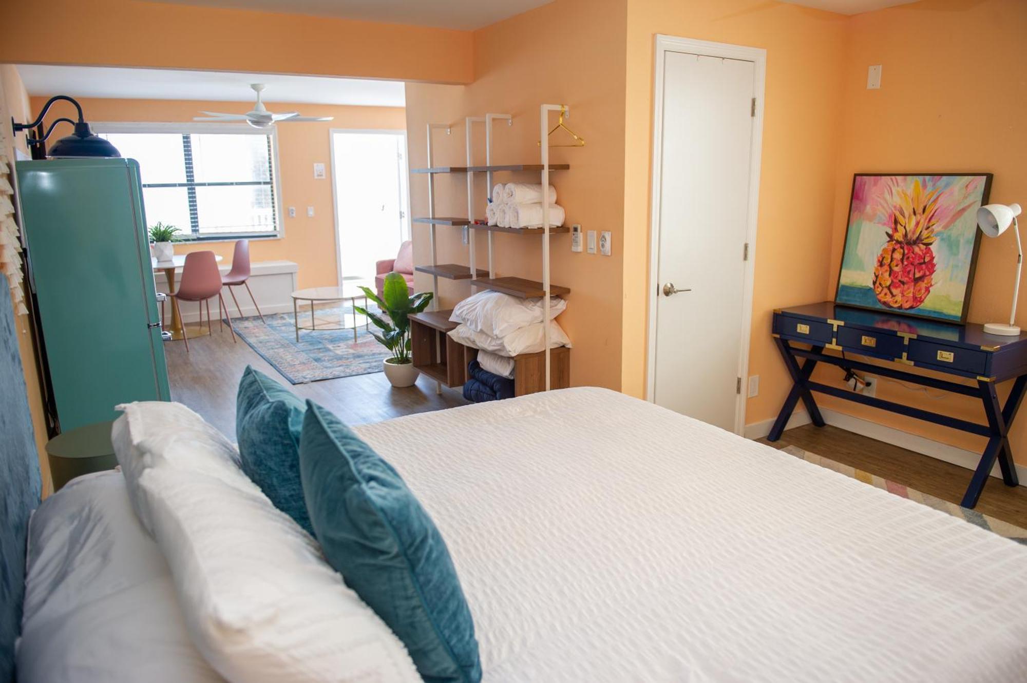 Sunburst Inn- Indian Shores Beach المظهر الخارجي الصورة